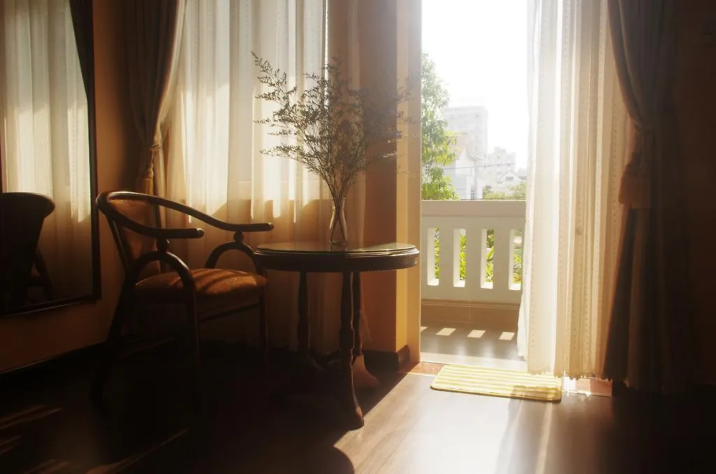 Hotel Mai Boutique Danang